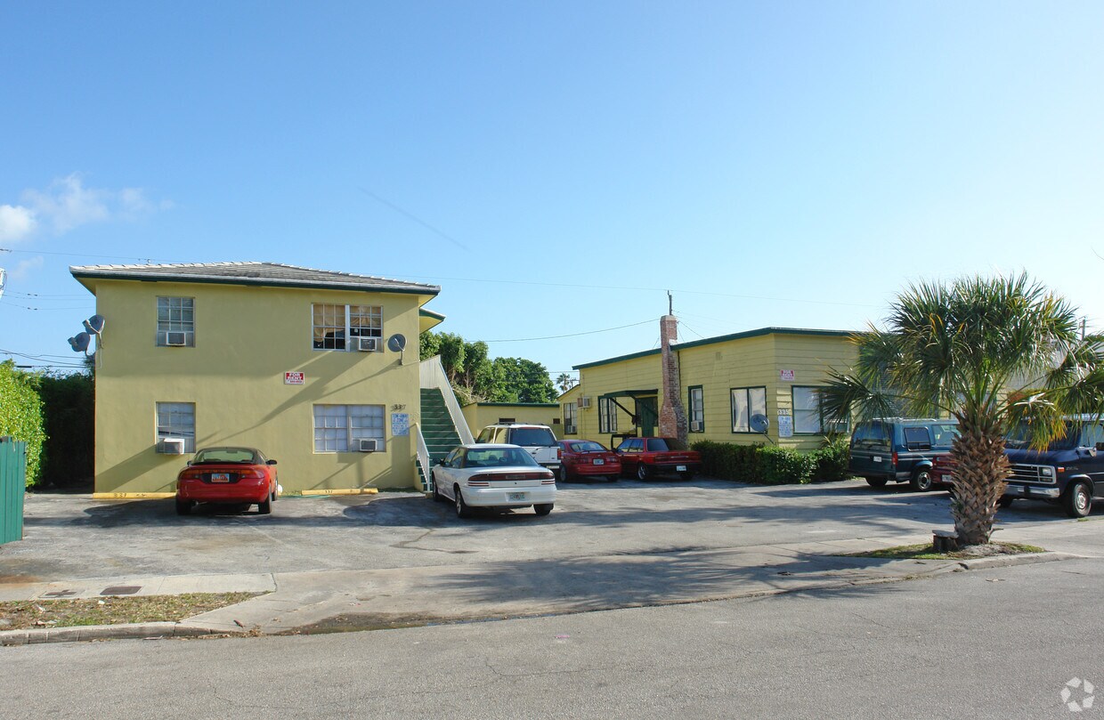 Primary Photo - 335-337 Kenilworth Blvd