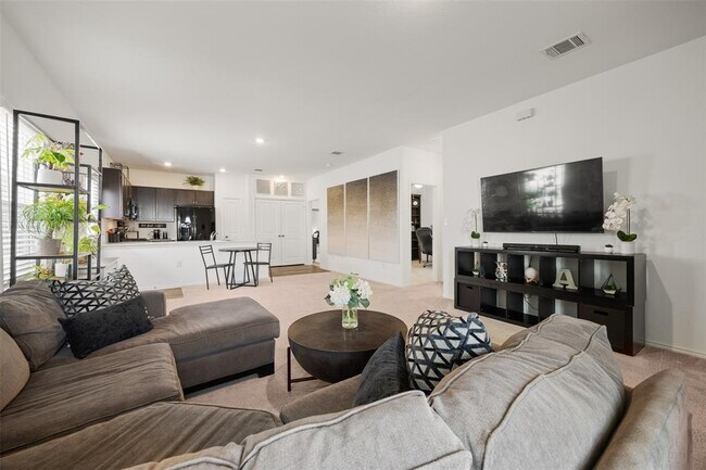 Foto del edificio - 257 Muscovy Dr