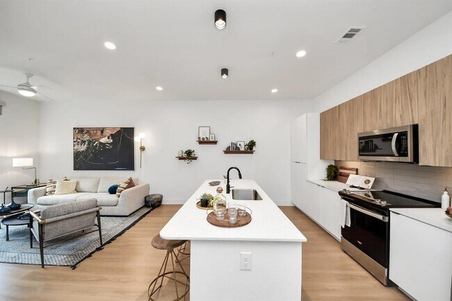 Foto del edificio - 2810 Riverby Rd