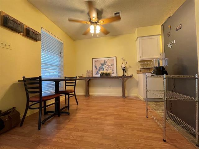 Foto del edificio - 7002 Lincoln Dr