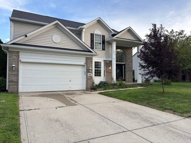 Foto del edificio - 5895 Mill Oak Dr