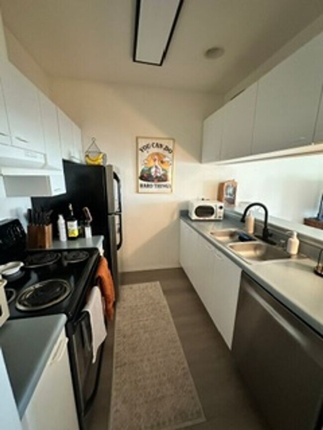 Foto del edificio - Gorgeous 1 bedroom in the heart of Queen Anne!