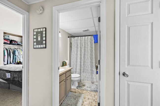 Foto del edificio - 3431 Evergreen Dr