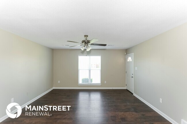 Building Photo - 7232 Layne Dr