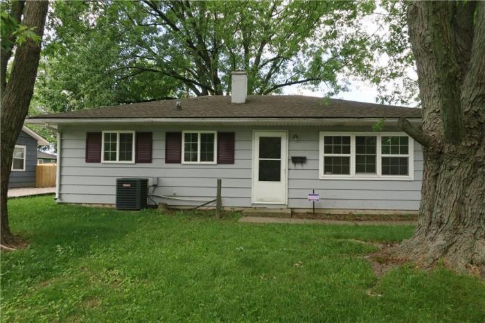 Primary Photo - 3 bedroom in Indianapolis IN 46222
