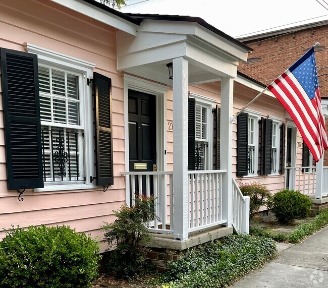 Apartments for Rent Near Savannah College of Art and Design Savannah