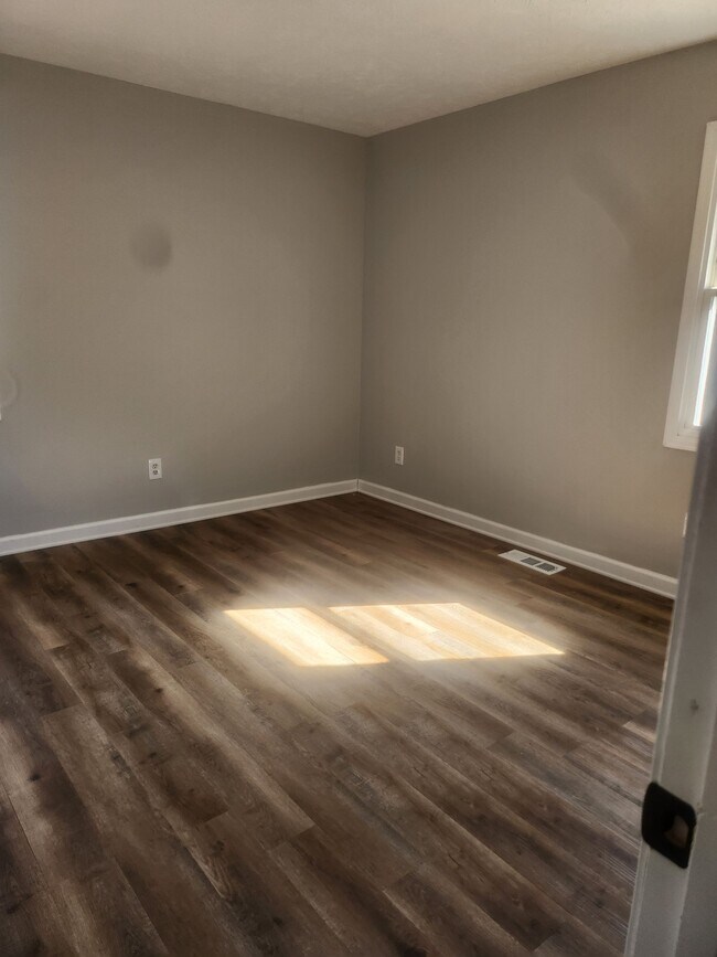 Foto del edificio - 1133 Edgewood Ave