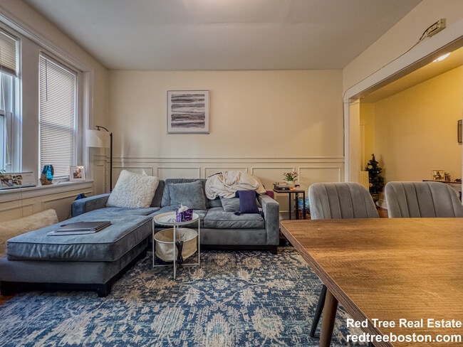 Photo - 244 Kelton St Apartment