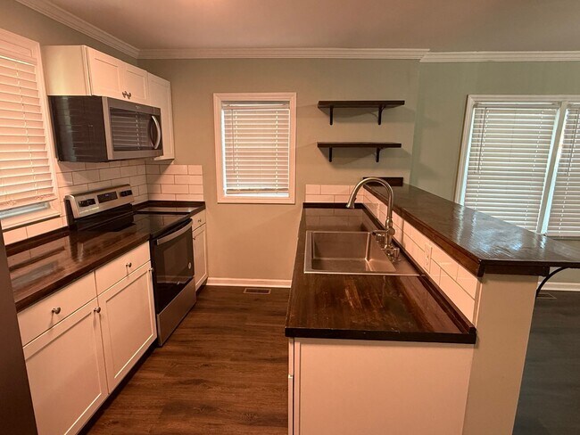 Foto del edificio - 820 Hamrick St