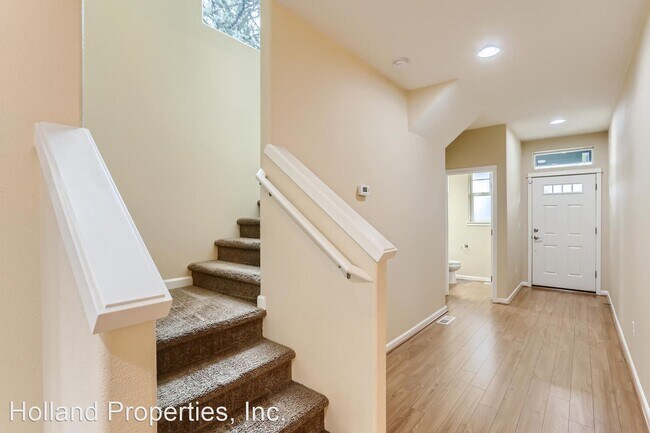 Foto del edificio - 3 br, 2.5 bath House - 5721 NE Lorena Ct