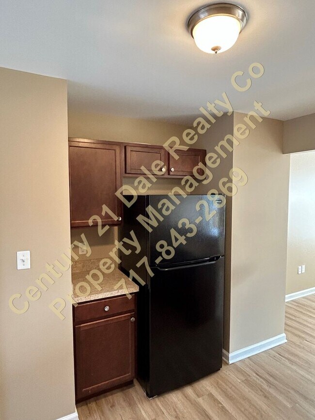 Building Photo - Beautiful 3 Bedroom Condo in Manchester PA