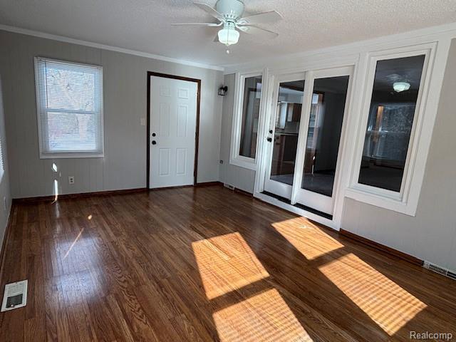 Building Photo - 90 Granada Dr