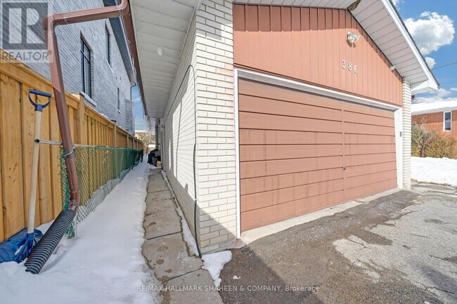 Building Photo - 386 Ellerslie Ave