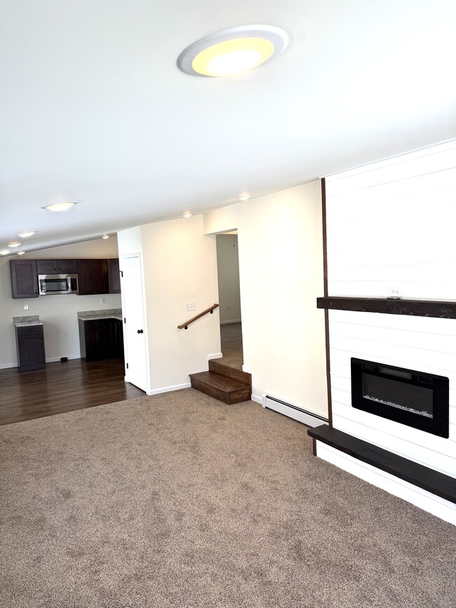 Foto del edificio - 1235 Bloom Rd