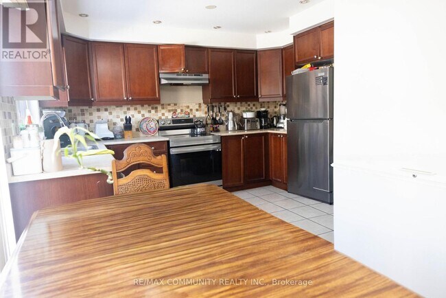 Photo du bâtiment - 213 Fennamore Terrace