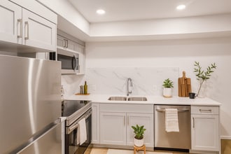 Building Photo - 4243 Kinglet Dr