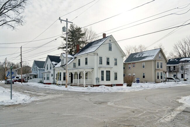 Building Photo - 67 Winter St