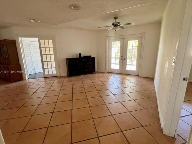 Foto del edificio - 2825 NE 201st Terrace