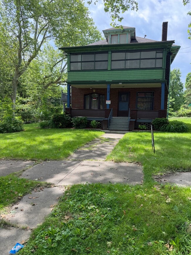 Building Photo - 1448 Ohio Ave