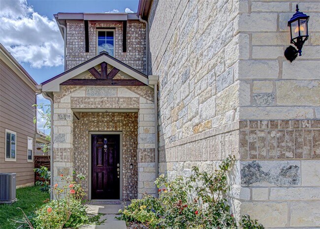 Foto del edificio - 13904 Eucalyptus Bnd