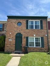 Building Photo - 2868 Bowes Ln