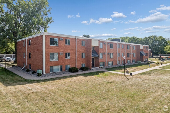 Edificio 2240 - Regency Park
