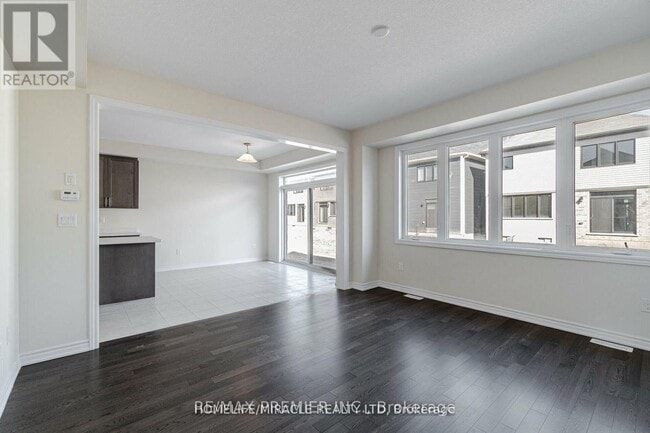 Building Photo - 70 Ever Sweet Wy