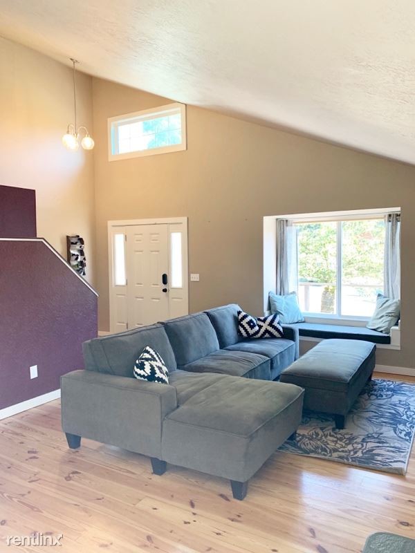 Building Photo - 3 br, 2.5 bath House - 2426 Rocky Point Rd NW