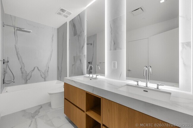 Foto del edificio - 1400 Biscayne Blvd