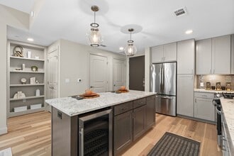 Building Photo - 2511 Willowick Rd