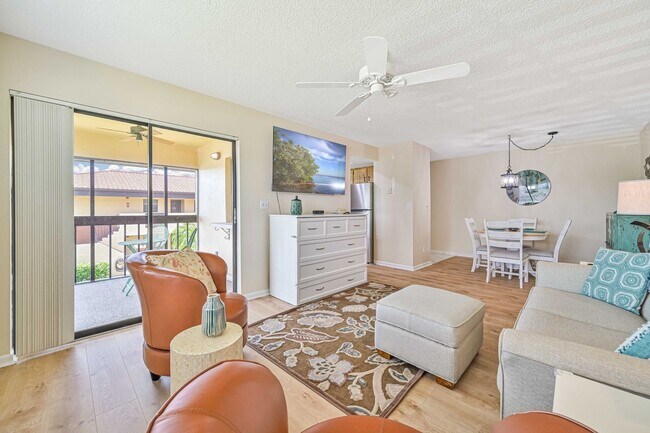 Foto del edificio - 6108 Whiskey Creek Dr