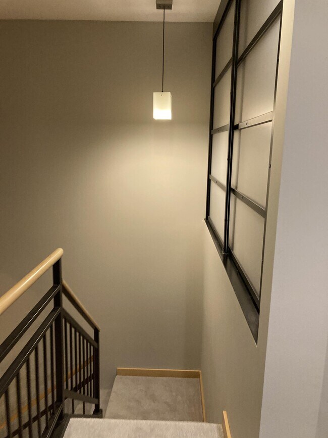 Foto del edificio - 9 W Franklin Ave