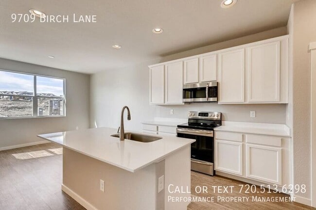 Building Photo - 9709 Birch Ln