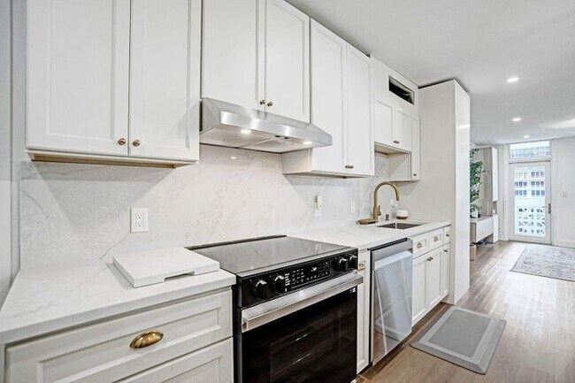 Foto del edificio - 4250 Galt Ocean Dr