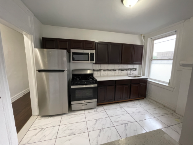 Foto principal - 216-218-218 Bloomfield Ave