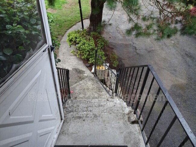 Photo - 2425 NE 182nd Pl House