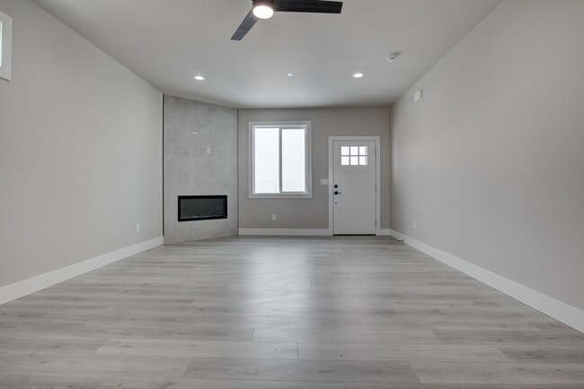 Building Photo - 782 Rio Vis Lp