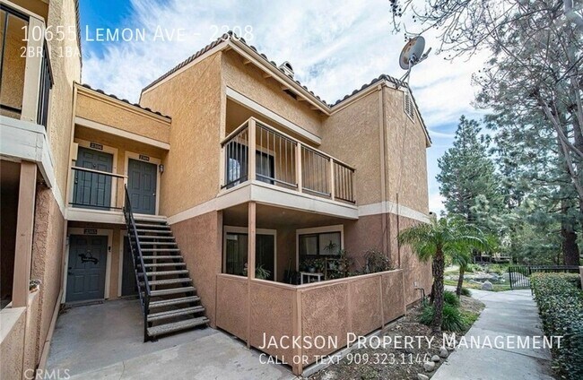Foto del edificio - 10655 Lemon Ave