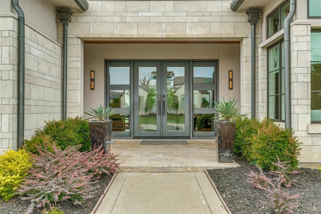 Building Photo - 2218 Castilian Path