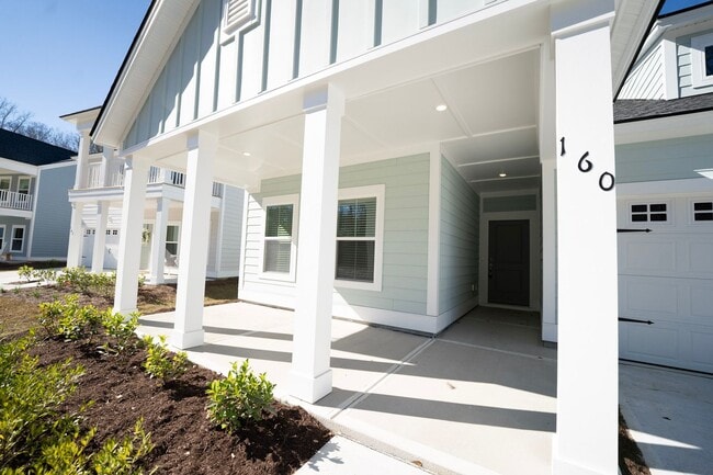 Building Photo - Available Soon!