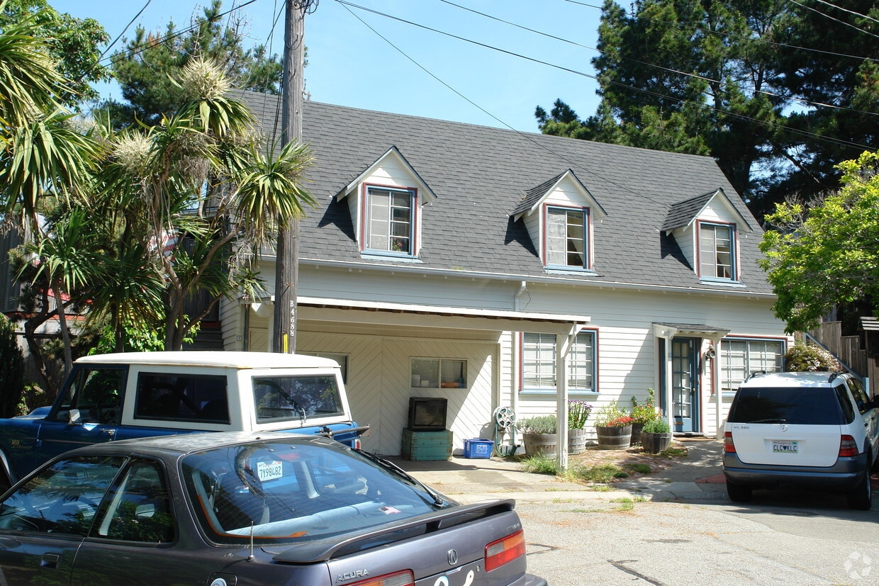 7 Acton Cor, Berkeley, CA 94702 Apartments in Berkeley, CA