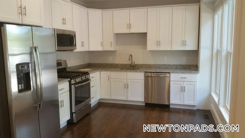 Foto principal - 2044 Beacon St