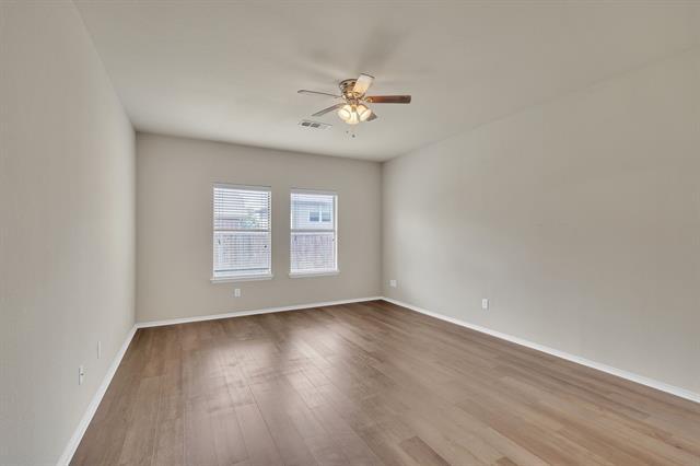 Building Photo - 3309 Hoover Dr