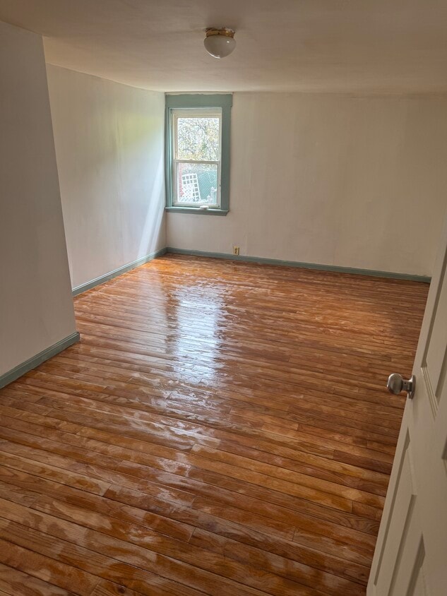 Building Photo - 56 7th St