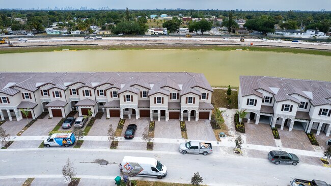 Building Photo - 12811 NW 23rd Pl