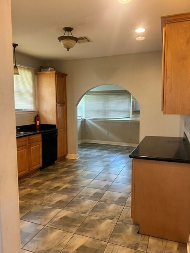 Foto del edificio - Adorable Gentilly Single Family 2 bedroom ...