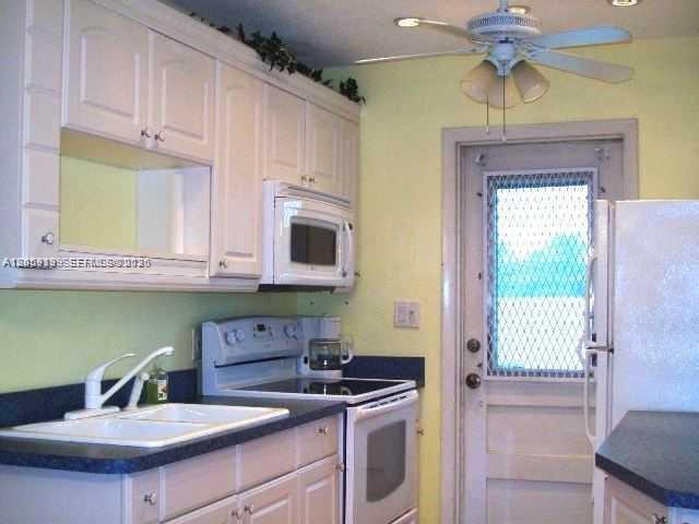 Foto del edificio - 1007 N 19th Ave