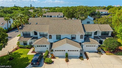 Building Photo - 833 Meadowland Dr