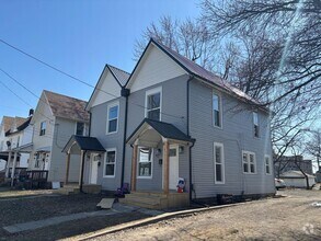Building Photo - 905-907 W Wayne St