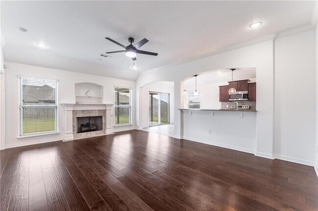 Building Photo - 4511 W Wales Dr